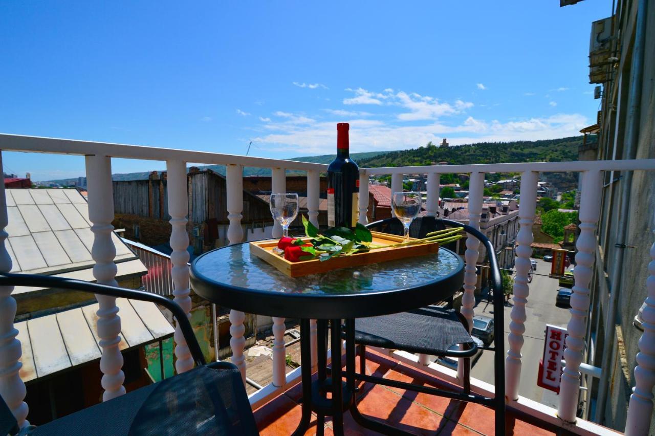 Hotel Blissdom Τυφλίδα Εξωτερικό φωτογραφία