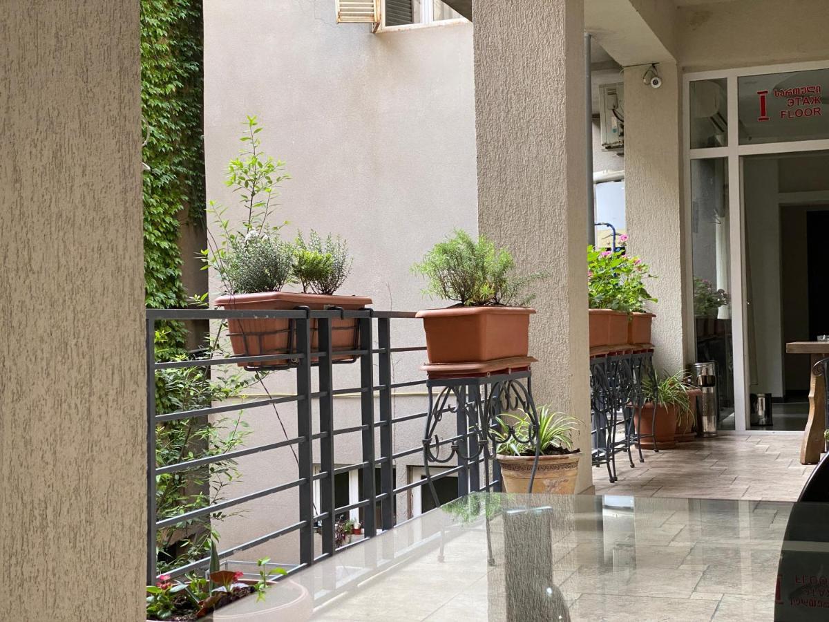 Hotel Blissdom Τυφλίδα Εξωτερικό φωτογραφία